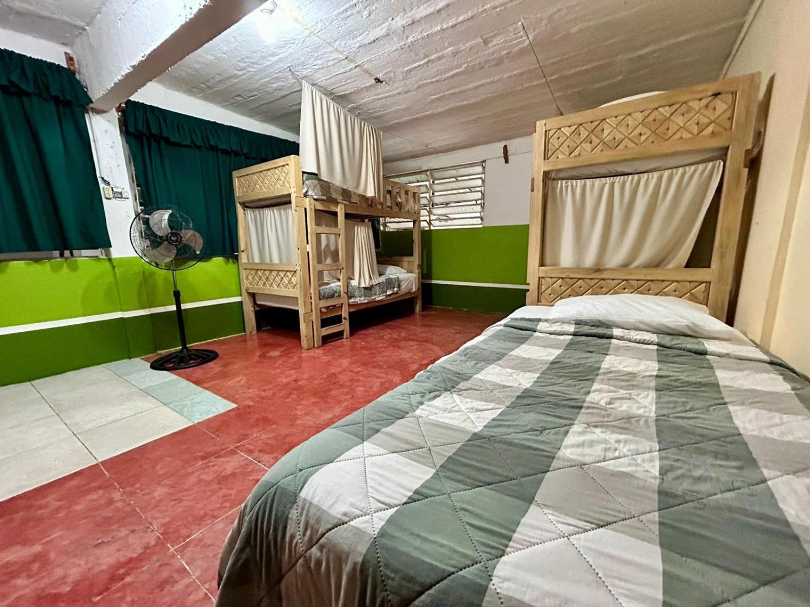 Hostal Pakal King パレンケ エクステリア 写真